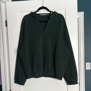 Leze Pine Athena v-neck Sweatshirt